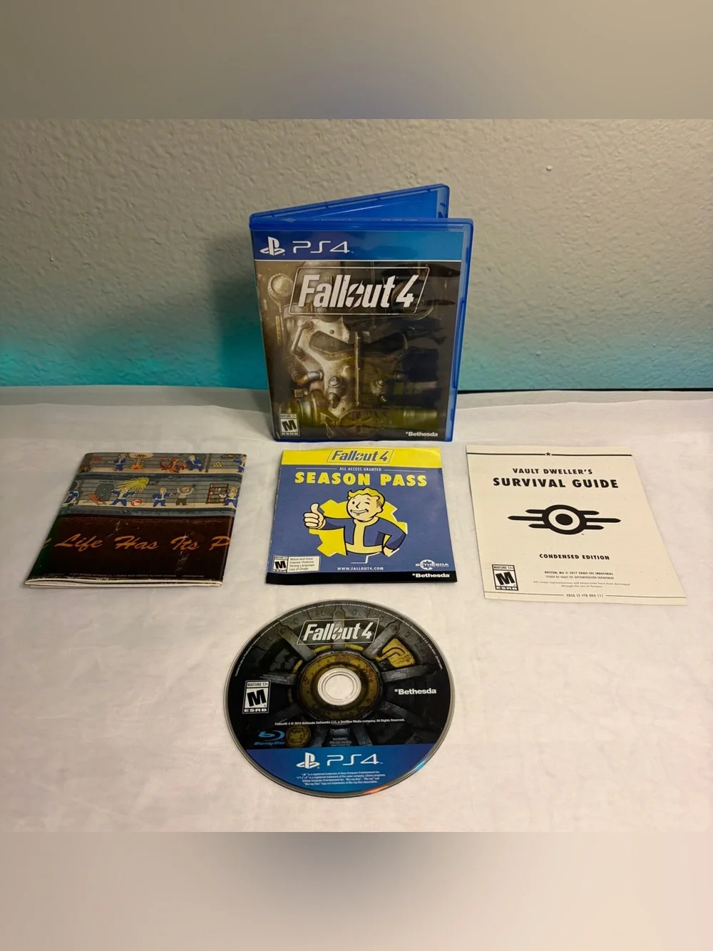Fallout 4 PS4 Sony PlayStation 4 - 2015 Tested & Works Complete Videogame CIB